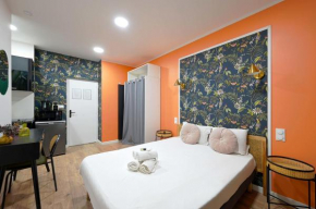 Modern secure studio- perfect for 2- Catacombs